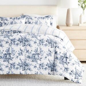 Patterned Reversible 3-Piece Microfiber All Season Down-Alternative King/CalKing